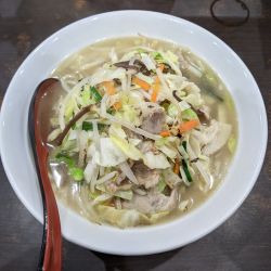 タンメン：900円