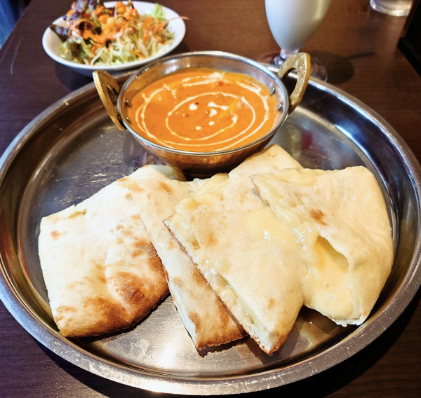 「チーズナンセット」@アジアンダイニング さくらの写真