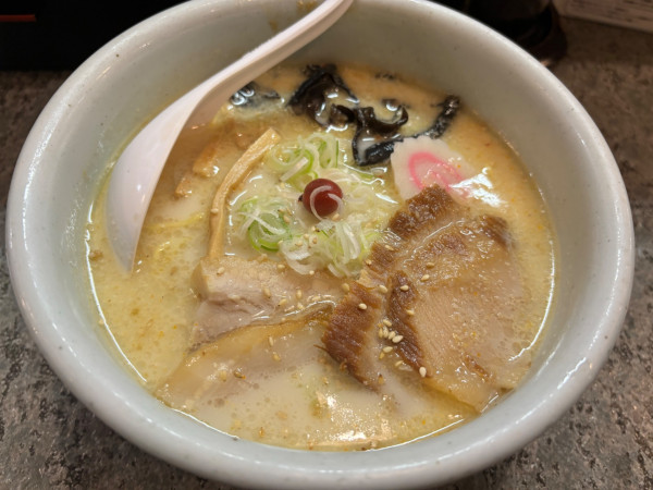 「合盛りらーめん大盛　しお」@らーめん 山頭火 五反田店の写真