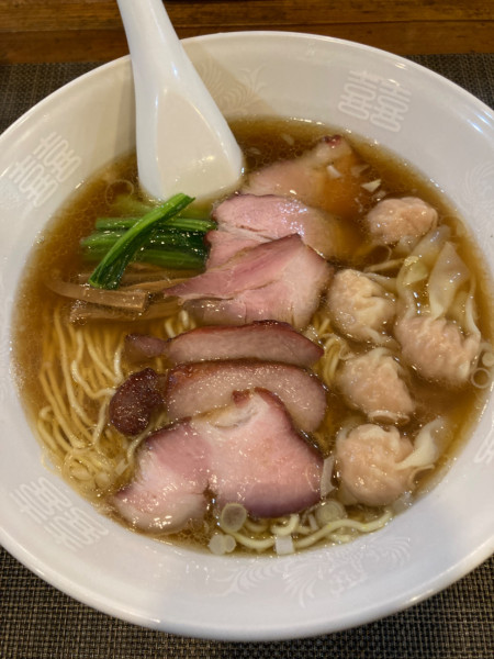 「醤油、チャーシューワンタン麺」@らーめん穀雨の写真