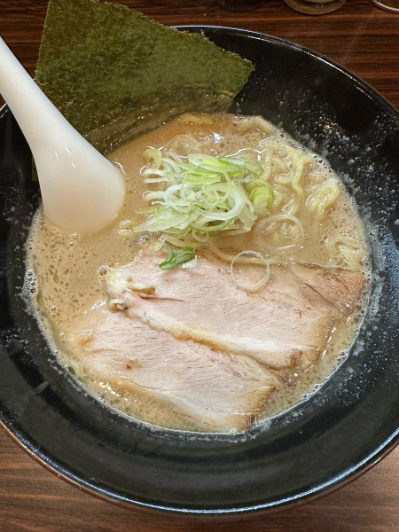 「ラーメン　細麺」@ラーメン長山の写真
