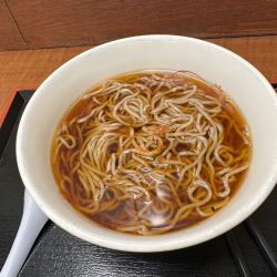 かけそば（並盛）420円