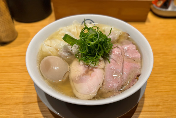 「特製わんたん塩そば ¥1500」@中華そば 二階堂の写真