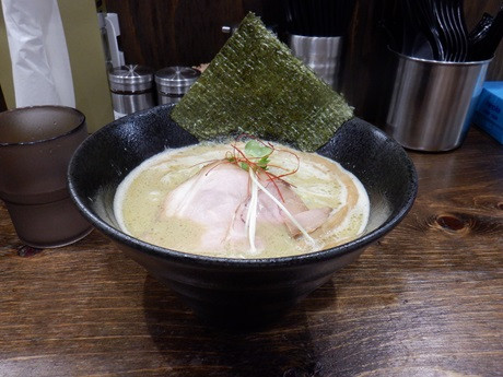 「濃厚牡蠣ソバ」@貝だしラーメン 貝ガラ屋 町田の写真