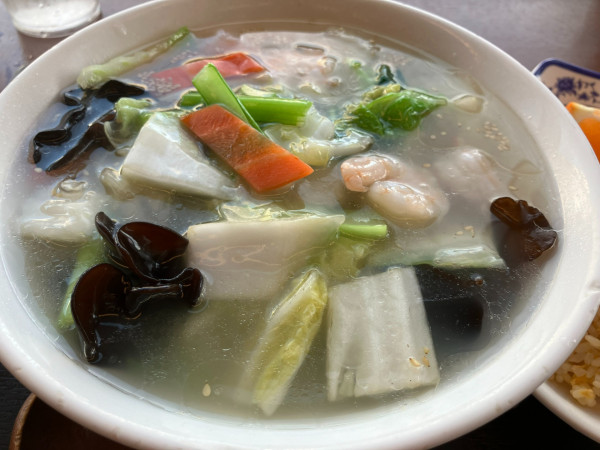 「ランチ エビ湯麺 980円」@川国志の写真