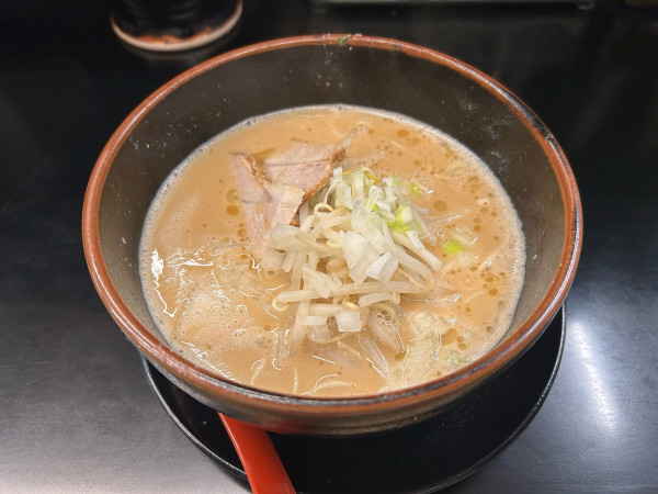 「味噌豚骨」@本格博多豚骨ラーメン豚野郎の写真