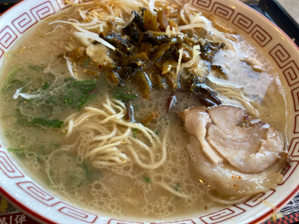 「博多ラーメン香美美味すっきり味+替玉+辛子高菜+壺ニラシャキネギ」@らあめん花月嵐 ひたちなか高場店の写真