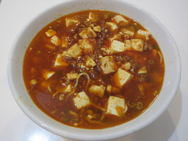 「麻婆麺（880円）」@龍明楼 吉祥寺店の写真