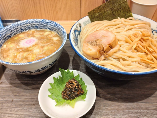 「生七味つけ麺大」@舎鈴 カインズスーパーセンター上里本庄の写真