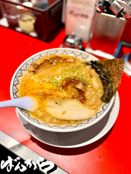 「背脂MAX角煮ばんから」@東京豚骨拉麺 ばんから 池袋本店の写真
