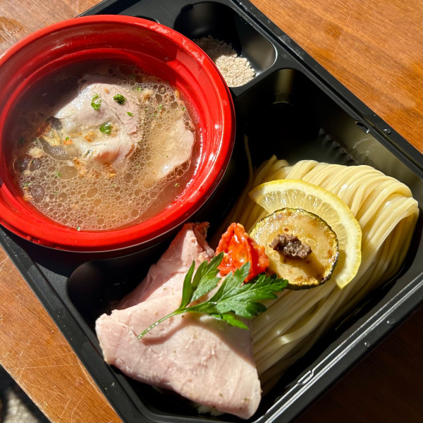 「昆布水つけ麺sio（UNITED NOODLE アメノオト）」@第2回ラーメン万博2024 in TSUCHIURAの写真