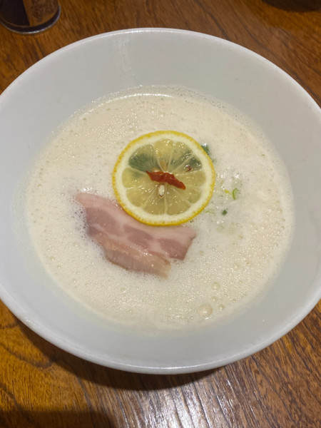 「鶏白湯soba」@御忍び麺処 nakamuLab.の写真