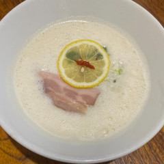 御忍び麺処 nakamuLab.の画像