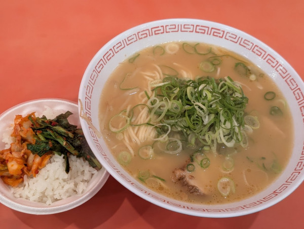 「ラーメン」@金龍ラーメン 難波千日前店の写真