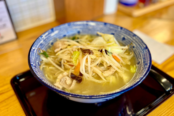 「淡麗タンメン（ハーフ）+野菜増し」@埼玉タンメン 山田太郎 清瀬北口店の写真
