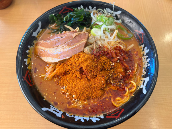「大盛匠味鬼辛味噌らぁめん　面硬1130円」@味噌の匠味 三郷店の写真