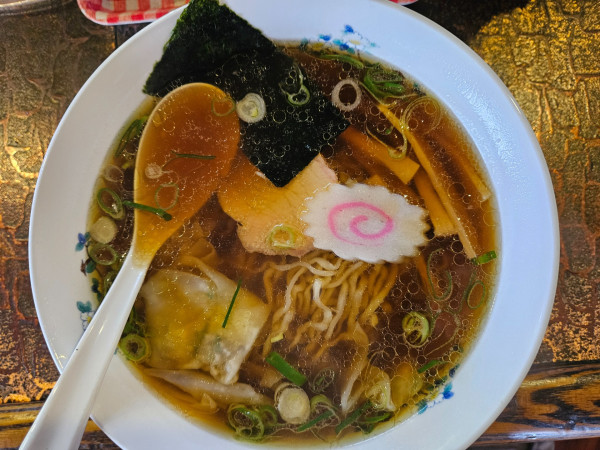 「ワンタンめん」@みみずくの写真