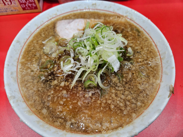「背脂中華そば」@ラーメン長瀬の写真