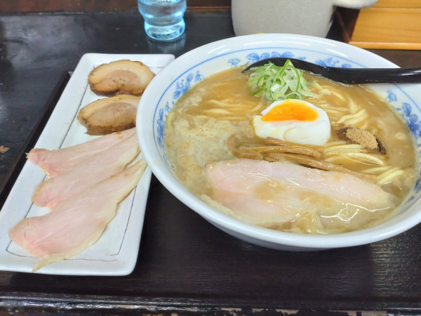 「チャーシュー中華そば中盛」@大勝軒 本庄店の写真