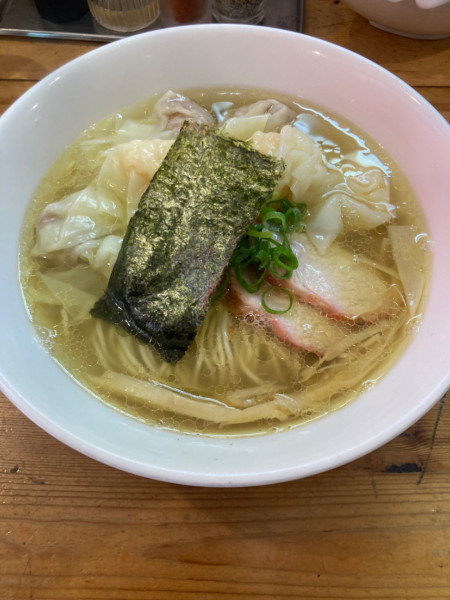 「白だし特製ワンタンメン」@支那そば 大和 稲荷町本店の写真