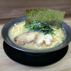 横浜家系ラーメン 鶯家の画像