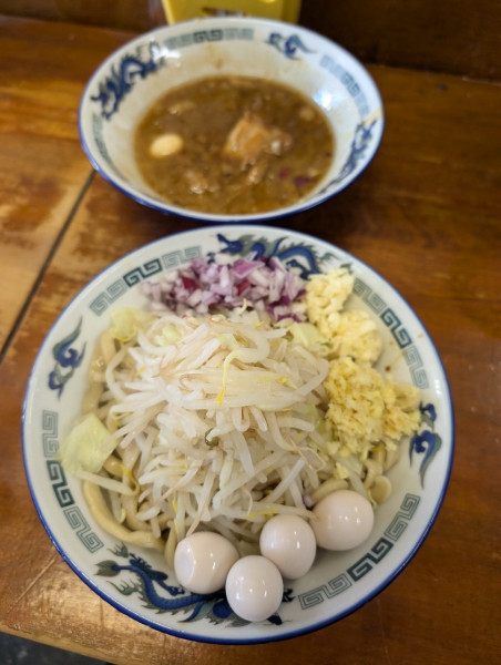 「【限定】旭ポン酢(つけ麺)極太 250g +うずらの卵」@蓮爾 新町一丁目店の写真
