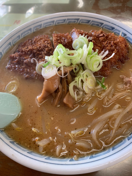 「トンカツみそらーめん」@楽陽の写真