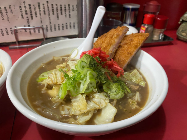 「ソースラーメン&背油チャーハン」@中華料理 大輦の写真