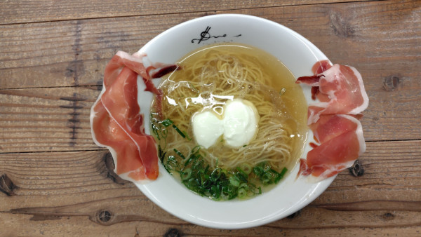 「らぁ麺生ハムフロマージュ」@Ramen ドゥエ Edo Japanの写真