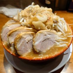 豚6枚大ラーメン  全マシ