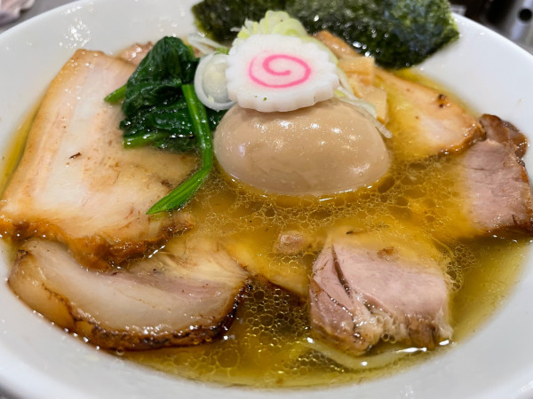 「塩チャーシュー麺＋味玉」@手打ち 蓮の写真