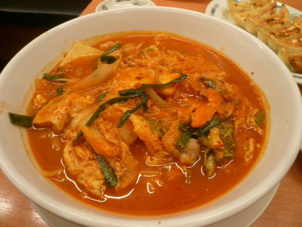 「チゲ味噌ラーメン」@熱烈中華食堂 日高屋 国分寺北口店の写真