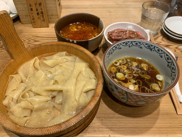 「平打ちざるそば、黒毛和牛ご飯＋ｗスープ」@かね田の写真
