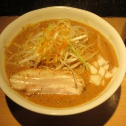 辛味噌らーめん（1,100円）