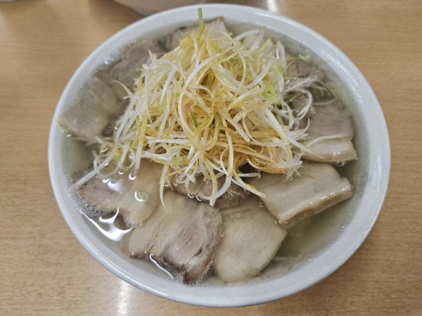 「大盛りネギチャーシュー麺」@坂内食堂 喜多方本店の写真