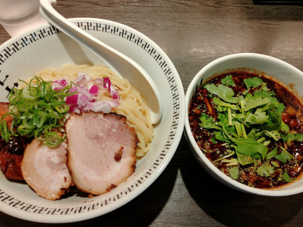 「つけ麺」@スパイス・ラー麺 卍力 行徳店の写真