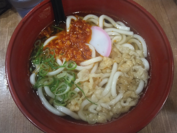 「ピリ辛うどん290円」@松屋の写真