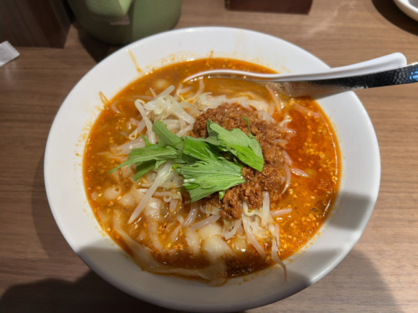 「担々刀削麺」@中華料理 牡丹亭 浦和店の写真