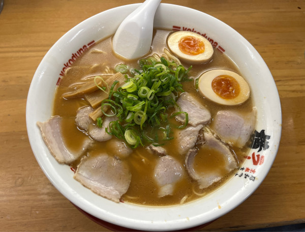 「大盛味玉ラーメン　1,000円」@ラーメン 横綱 松戸店の写真