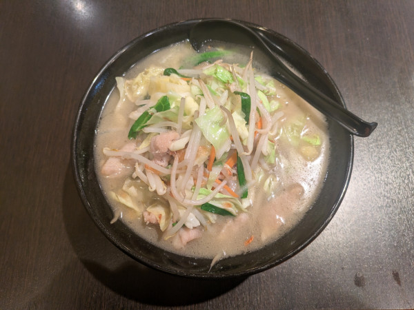 「野菜タン麺：820円」@弘善坊の写真