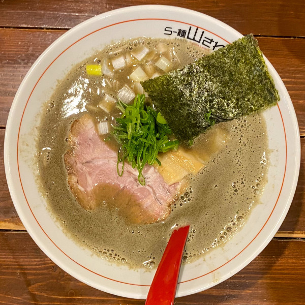 「濃厚煮干(麺少なめ)¥1,000」@らー麺 山さわの写真