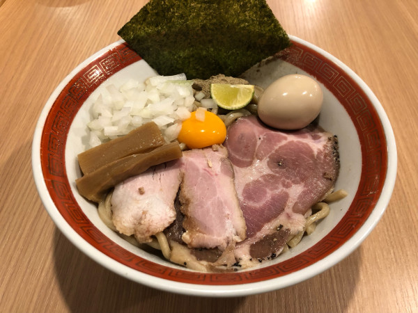 「煮干し油そば」@オリオン食堂の写真
