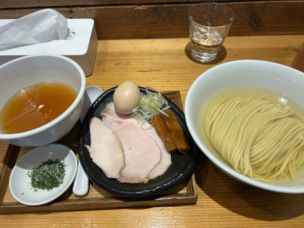 「つけ麺200g1100円、青さ塩50円、味玉150円」@麺屋鈴春の写真