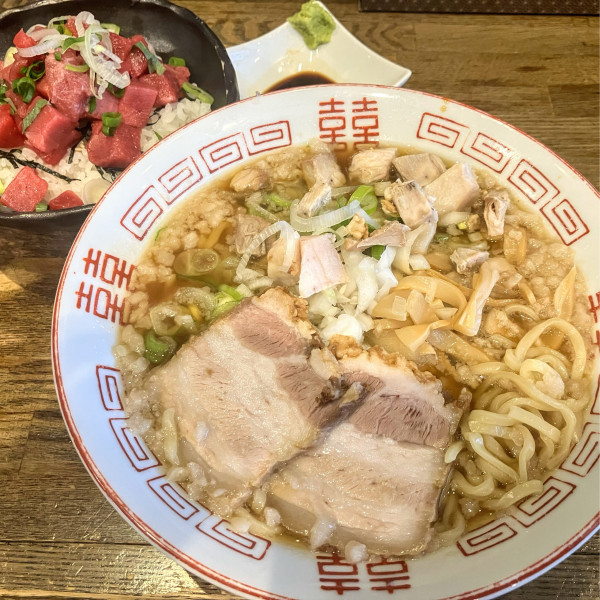 「蔵出し醤油らーめん まったり850円半中落ち丼550円」@喜多方食堂 麺や玄 佐倉分店の写真