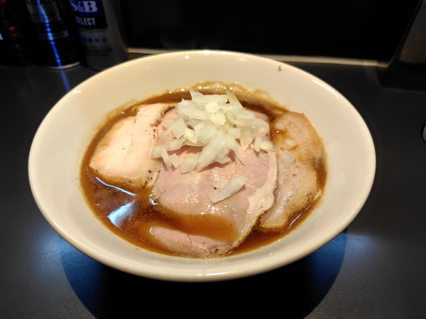 「淡麗中華ソバ¥1500」@煮干乱舞の写真