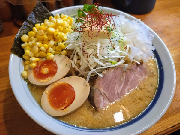「【限定】清湯白キクラゲバターみそ ￥1200」@麺屋 鶏口の写真
