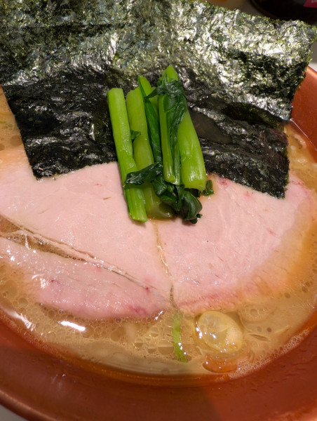 「ラーメン」@家系ラーメン 革新家 TOKYOの写真