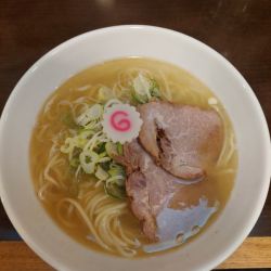 塩ラーメン＋セットわらじかつ丼 1600円