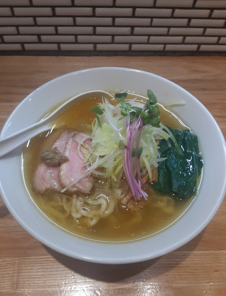 「塩中華ソバ味玉入り(手揉み麺)」@中華ソバ ビリケンの写真