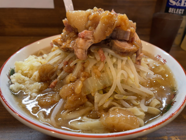 「ラーメン1090円」@男気らーめん アカギの写真